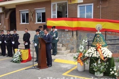 Celebración de la Virgen del Pilar en el cuartel de la Guardia Civil de El Ejido. Fotos: JA Barrios.