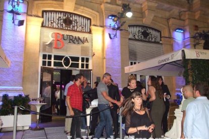 Fiesta de Juego de Tronos en Burane con actores y resto de personal de la serie. Fotos: JA Barrios.