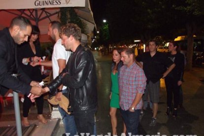 Fiesta de Juego de Tronos en Burane con actores y resto de personal de la serie. Fotos: JA Barrios.