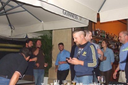 Fiesta de Juego de Tronos en Burane con actores y resto de personal de la serie. Fotos: JA Barrios.