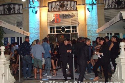 Fiesta de Juego de Tronos en Burane con actores y resto de personal de la serie. Fotos: JA Barrios.