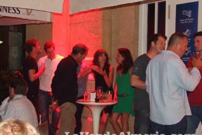 Fiesta de Juego de Tronos en Burane con actores y resto de personal de la serie. Fotos: JA Barrios.