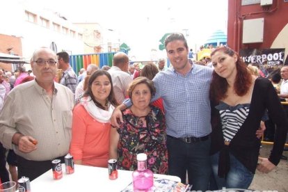 El Pregón y la Fiesta de la Longaniza llenan Viator
