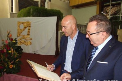 Homenaje a José Mª Rossell por los 25 años del Grupo Hoteles Playa