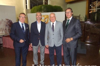 Homenaje a José Mª Rossell por los 25 años del Grupo Hoteles Playa