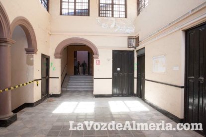 Un recorrido por el Ayuntamiento tras diez años de estar cerrado