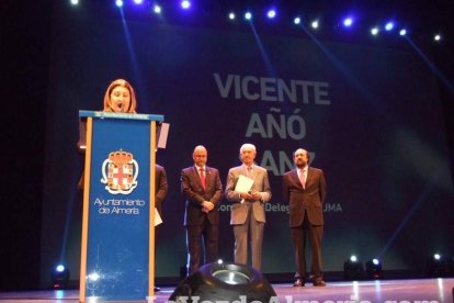 Celebración en el Auditorio Maestro Padilla de Almería de la Gala del X Aniversario de la celebración de los Juegos Mediterráneos Almer