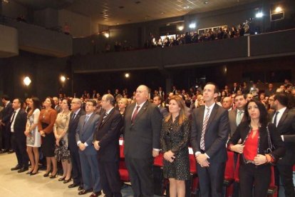 El luto por la matanza en París marca la fiesta de Almería