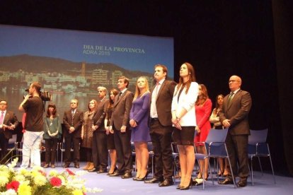 El luto por la matanza en París marca la fiesta de Almería