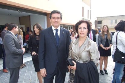 El luto por la matanza en París marca la fiesta de Almería