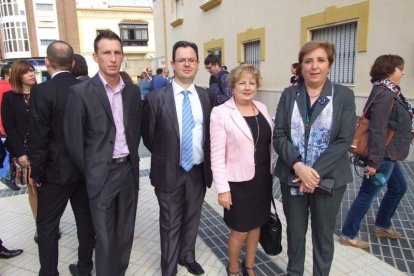 El luto por la matanza en París marca la fiesta de Almería