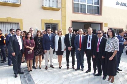 El luto por la matanza en París marca la fiesta de Almería