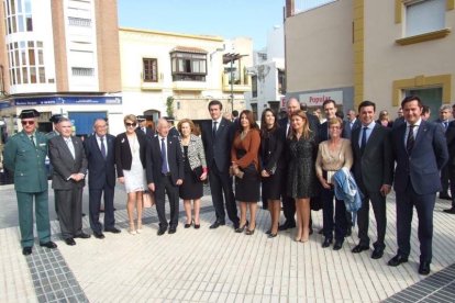 El luto por la matanza en París marca la fiesta de Almería