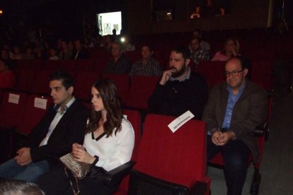 El luto por la matanza en París marca la fiesta de Almería