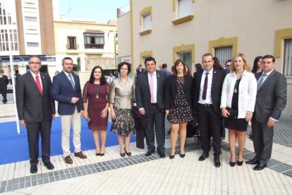 El luto por la matanza en París marca la fiesta de Almería