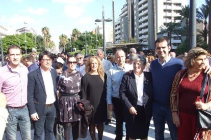 Medio millar de personas han participado en la concentración celebrada en la capital de la provincia. Fotos: JA Barrios