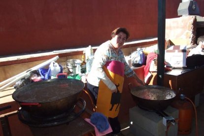 Junto a los toreros Ruiz Manuel y El César han asistido la concejala y el diputado de Cultura. Fotos: JA Barrios
