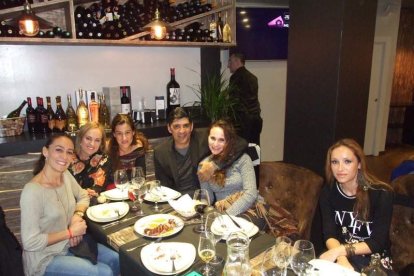 El restaurante Casco Antiguo ha acogido la cena-clausura de esta edición que organiza el Conservatorio de Danza de Almería. Fotos: JA Barr