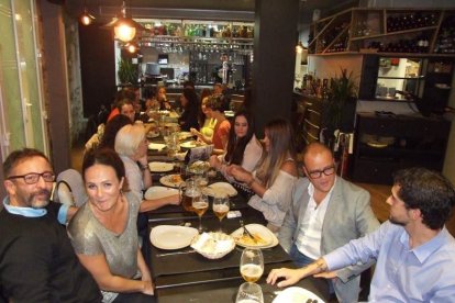 El restaurante Casco Antiguo ha acogido la cena-clausura de esta edición que organiza el Conservatorio de Danza de Almería. Fotos: JA Barr