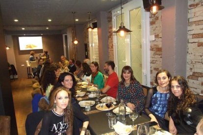 El restaurante Casco Antiguo ha acogido la cena-clausura de esta edición que organiza el Conservatorio de Danza de Almería. Fotos: JA Barr