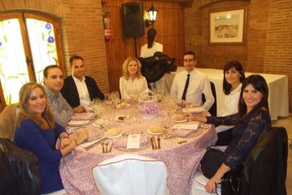 Junto a la decana, María del Mar Gázquez, han asistido los colectivos judiciales de Almería. Fotos: JA Barrios