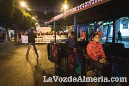 La Mesa en Defensa del Ferrocarril vuelve a unir a representantes de todas las fuerzas. Fotos: Juan Sánchez