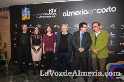 Gala de apertura del Festival de Cortometrajes Almería en corto en la que ha tenido lugar la entrega del premio Almería, tierra de cine al