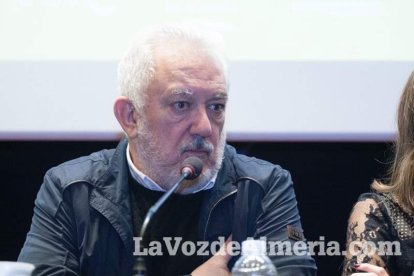 Gala de apertura del Festival de Cortometrajes Almería en corto en la que ha tenido lugar la entrega del premio Almería, tierra de cine al