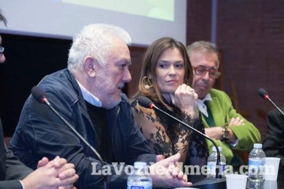 Gala de apertura del Festival de Cortometrajes Almería en corto en la que ha tenido lugar la entrega del premio Almería, tierra de cine al