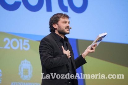 Gala de apertura del Festival de Cortometrajes Almería en corto en la que ha tenido lugar la entrega del premio Almería, tierra de cine al