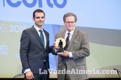 Gala de apertura del Festival de Cortometrajes Almería en corto en la que ha tenido lugar la entrega del premio Almería, tierra de cine al