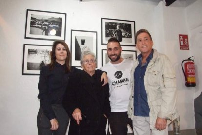 Situado en la mejor costa del Cabo de Gata-Níjar, reinaugura con fiesta para toda la familia. Fotos: JA. Barrios