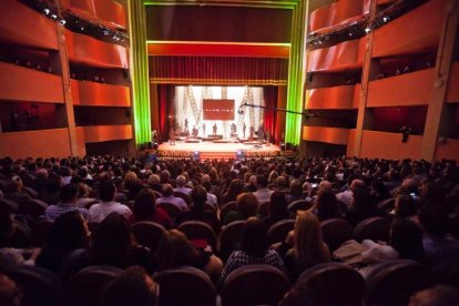 Ángela Molina recibe el homenaje del festival y el corto almeriense ‘Víctor XX’ logra tres galardones. Daniel Guzmán gana el ‘Óper