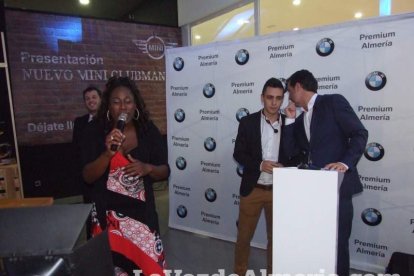El concesionario BMW Premium Almería de Huércal de Almería presentó los nuevos modelos BMW X1 Y Mini ClubMan. Fotos JA Barrios.