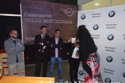 El concesionario BMW Premium Almería de Huércal de Almería presentó los nuevos modelos BMW X1 Y Mini ClubMan. Fotos JA Barrios.