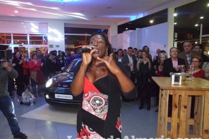 El concesionario BMW Premium Almería de Huércal de Almería presentó los nuevos modelos BMW X1 Y Mini ClubMan. Fotos JA Barrios.
