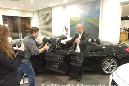 El concesionario BMW Premium Almería de Huércal de Almería presentó los nuevos modelos BMW X1 Y Mini ClubMan. Fotos JA Barrios.