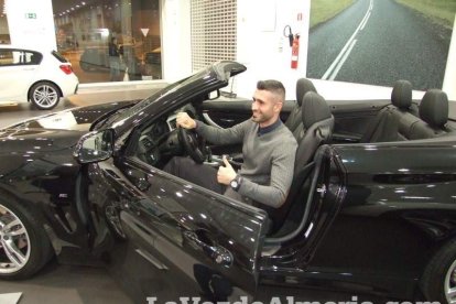 El concesionario BMW Premium Almería de Huércal de Almería presentó los nuevos modelos BMW X1 Y Mini ClubMan. Fotos JA Barrios.