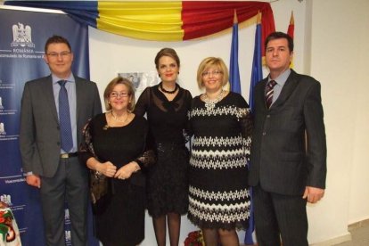 El acto ha sido organizado por el viceconsulado que preside la cónsul Florenţa Ciobotaru Fotos: JA BARRIOS