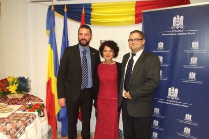 El acto ha sido organizado por el viceconsulado que preside la cónsul Florenţa Ciobotaru Fotos: JA BARRIOS