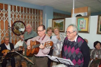 La Asociación de Docentes Jubilados de Almería inaugura su nueva sede