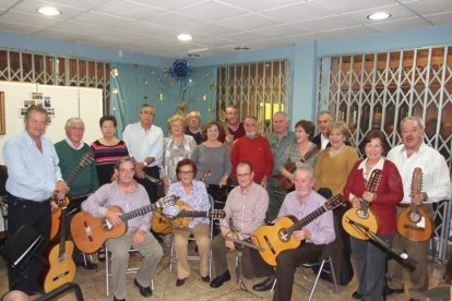 La Asociación de Docentes Jubilados de Almería inaugura su nueva sede