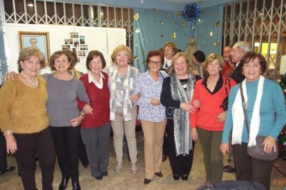 La Asociación de Docentes Jubilados de Almería inaugura su nueva sede