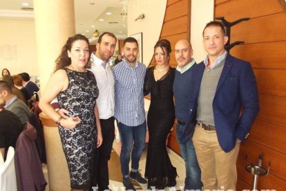 Los deportistas del Crossfit Almería celebran la Navidad en el Club de Mar. Fotos: JA Barrios.