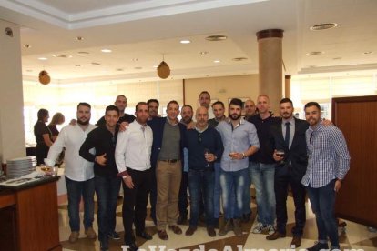 Los deportistas del Crossfit Almería celebran la Navidad en el Club de Mar. Fotos: JA Barrios.