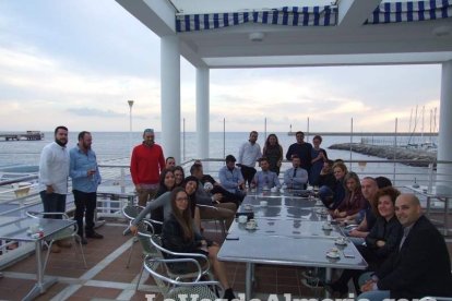 Los deportistas del Crossfit Almería celebran la Navidad en el Club de Mar. Fotos: JA Barrios.