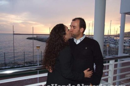 Los deportistas del Crossfit Almería celebran la Navidad en el Club de Mar. Fotos: JA Barrios.