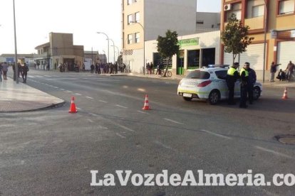 Tensión en Roquetas por la muerte de un inmigrante