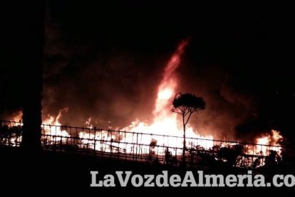 Tensión en Roquetas por la muerte de un inmigrante