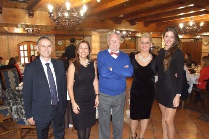 La celebración ha contado con la asistencia de la directora del Máster, Alicia Sáez Schroh. Fotos: JA. Barrios